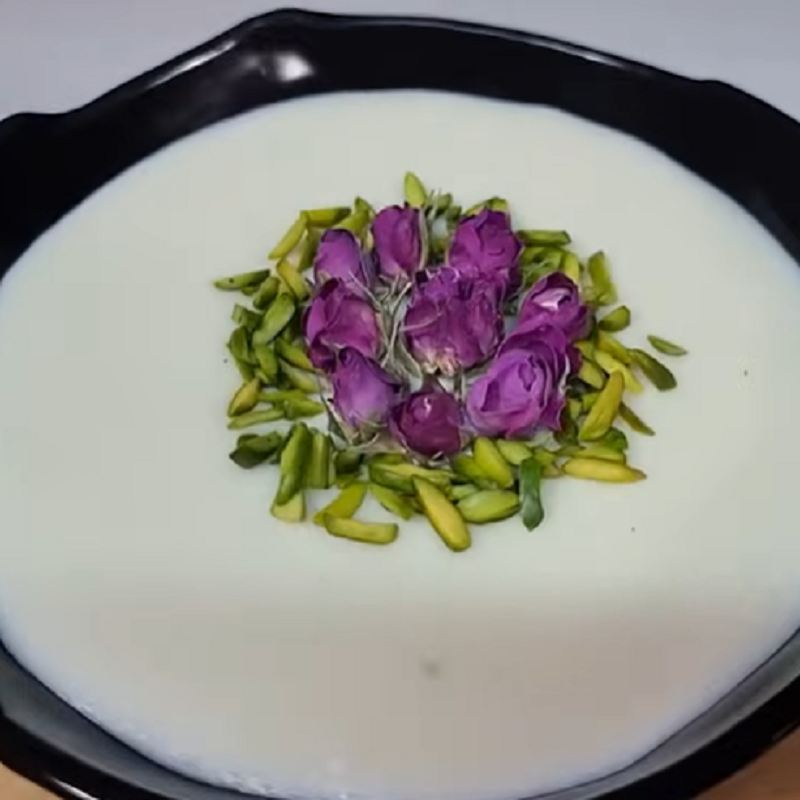 طرز تهیه فرنی با آرد برنج