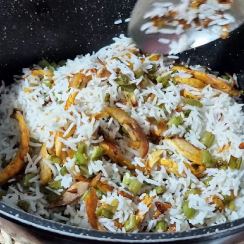 لایه بندی و دم کردن لوبیا پلو