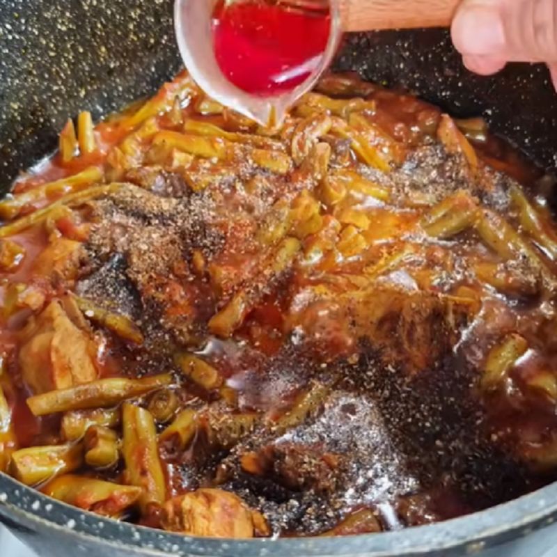 افزودن زعفران و لیموعمانی