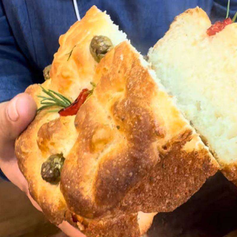 طرز تهیه نان فوکاچیا با تخمیر سرد