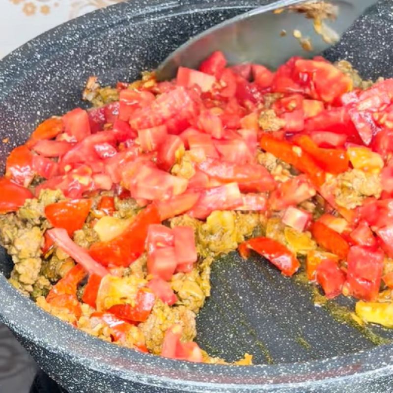 افزودن گوجه فرنگی