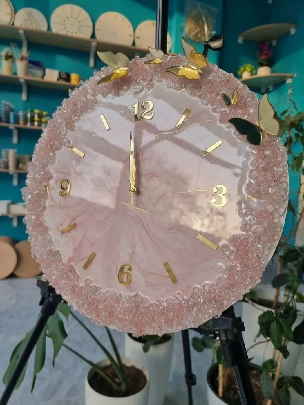 ساعت دیواری