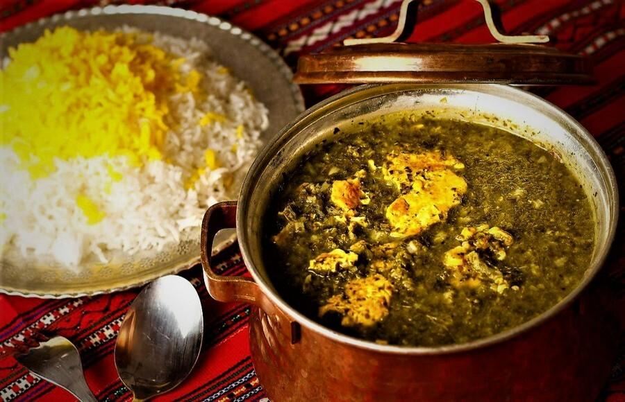 سیر قلیه