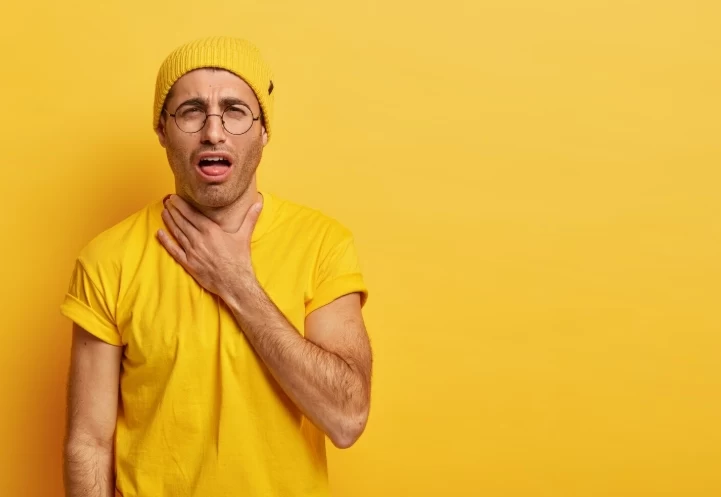 چه زمانی برای درمان سرفه خلط دار باید آنتی بیوتیک بخوریم؟