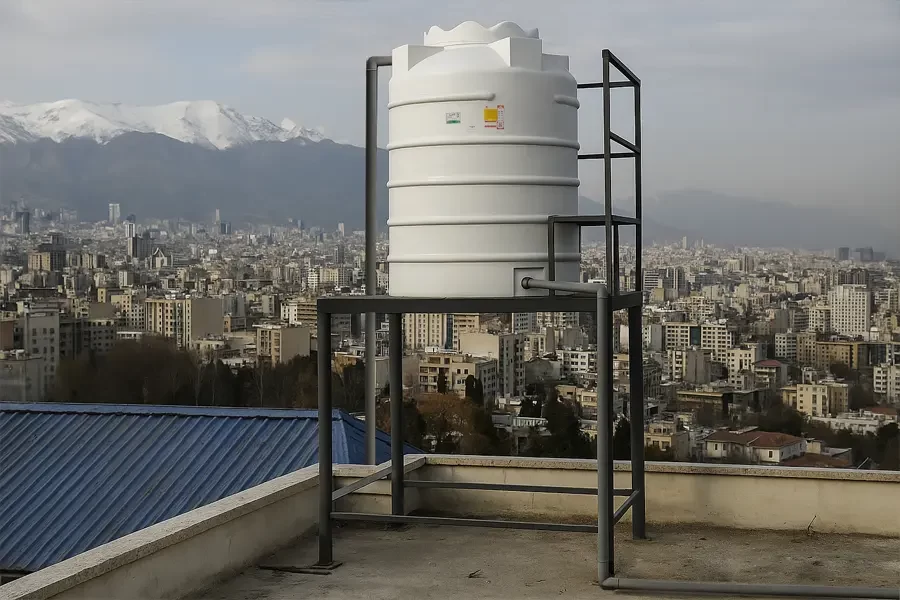 راهنمای نصب و اجرای منبع آب در پشت بام بدون نیاز به پمپ!