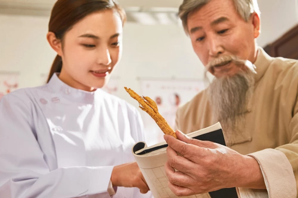 6 فایده ی جینسینگ برای بانوان: گنجینه ی سلامت و زیبایی!