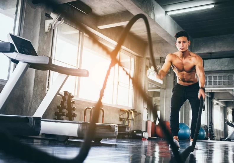 چرا مصرف تخم مرغ در بدنسازی مهم است؟ ۷ دلیل علمی