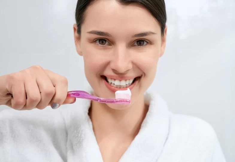 خمیر دندان طبیعی را خودتان بسازید! ۲ دستور ساده و ارزان!