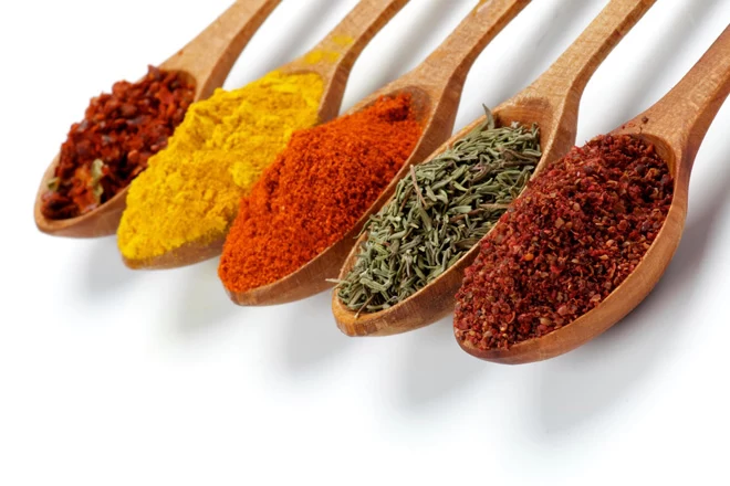 طرز تهیه ادویه مرغ