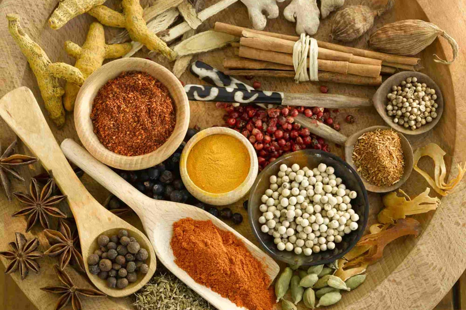 طرز تهیه ادویه مرغ