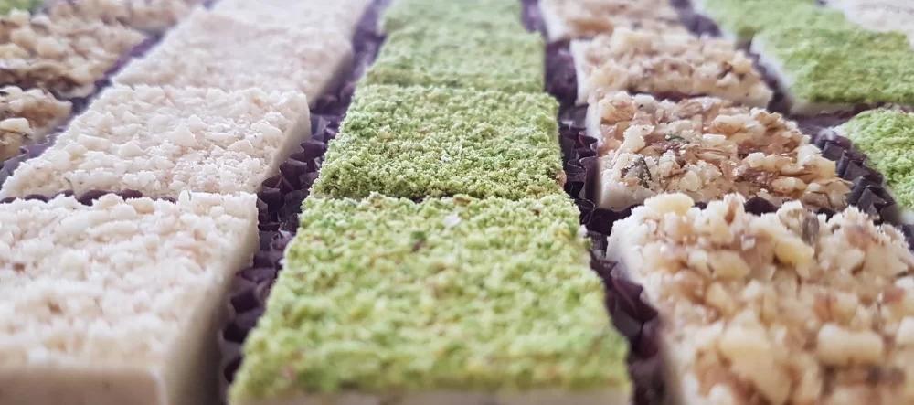 طرز تهیه حلوا گردویی