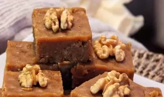 طرز تهیه حلوا گردویی