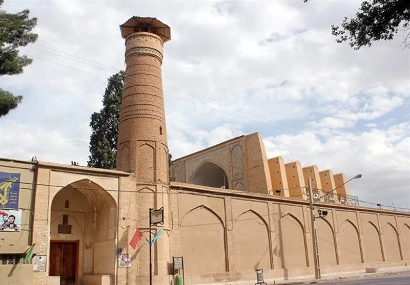 جاذبه های گردشگری نی ریز