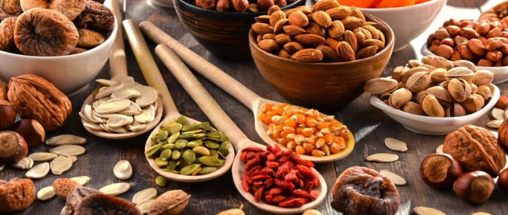 چطور بفهمیم آجیل کهنه است ؟