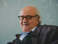 زندگینامه و آثار محمدرضا شفیعی کدکنی؛ شاعر و ادیب برجسته معاصر