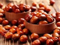 خواص، مضرات و طبع میوه سنجد: از درمان پوکی استخوان تا تقویت دستگاه گوارش