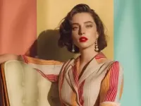 با اولین خواننده ی هوش مصنوعی آشنا شوید: اِنلی بِلو!