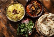 چی بپزم؟ لیست غذاهای خوشمزه برای ناهار که همه را سر سفره غافلگیر می کند