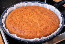 طرز تهیه کیک هویج تابه ای بدون آرد و بدون شکر بدون نیاز به فر