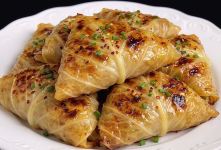 طرز تهیه سمبوسه سبزیجات با برگ کاهو و کلم بدون وا رفتن