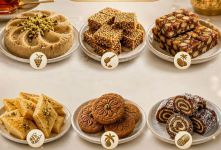 ۶ خوراکی خوشمزه و خانگی بدون شکر/ جایگزین قند کنار چای و قهوه