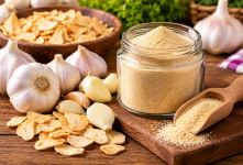 طرز تهیه پودر سیر خانگی؛ سفید، خوش بو و بدون مواد افزودنی