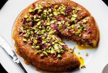 آموزش تهیه خاگینه خرما با زعفران