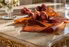 کالری و ارزش غذایی لواشک شلیل | آیا برای کاهش وزن مناسب است؟