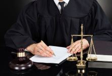 آشنایی با شخص حقیقی و شخص حقوقی | تعریف، انواع و مهم ترین تفاوت ها