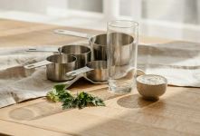 یک پیمانه چند لیوان است ؟ راهنمای کامل تبدیل پیمانه به لیوان در آشپزی