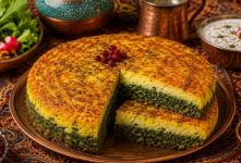 طرز تهیه کوکو دورنگ؛ ترکیب طلایی کوکو سیب زمینی و کوکو سبزی با ظاهری شیک و طعمی بی نظیر