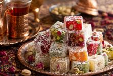 طرز تهیه باسلوق با نشاسته گل به سبک بازاری؛ راز کشدار شدن و لطافت باسلوق خانگی