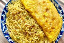 طرز تهیه بلالیت بوشهری؛ صبحانه ای ساده، خوش عطر و جنوبی با طعم خرما و گلاب