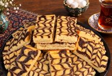 طرز تهیه تی تاپ خانگی؛ همان کیک نوستالژیک خوشمزه با مغز شکلاتی!
