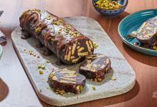رولت بیسکویتی ساده و سریع؛ دسر خوشمزه و بدون فر برای یک عصرانه متفاوت