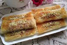 طرز تهیه رشته خشکار خوش طعم و اصیل گیلان؛ شیرینی ترد و خوش عطر شمالی برای عصرانه