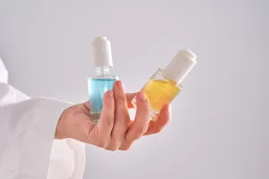مقایسه رتینول و باکوچیول / انتخاب بهتر برای مبارزه با چین و چروک