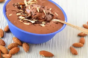 طرز تهیه موس بادام سرشار از مواد مغذی
