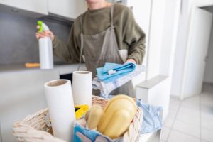 تمیز کردن وسایل منزل قبل از اسباب کشی؛ چند نکته کاربردی