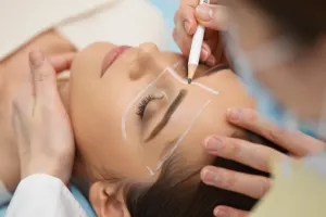 کاشت ابرو طبیعی چگونه انجام میشود