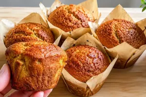 طرز تهیه مافین جو دوسر، موز و هویج! مافین صبحانه سالم در ۲۰ دقیقه | بدون آرد