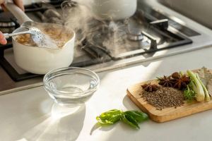 روش سریع کاهش نفخ حبوبات بدون خیساندن با جوشاندن اولیه