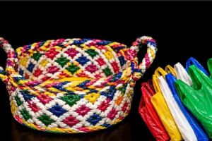ساخت سبد و جا نانی خانگی با کیسه های پلاستیکی دورریختنی