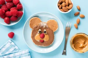 ۴ دستور پخت پنکیک سالم و خوشمزه برای کودکان و نوزادان