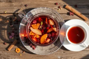 طرز تهیه چای میوه ای، طعمی طبیعی و سرشار از خواص