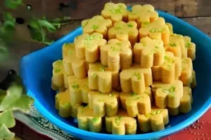 روشی آسان جهت تهیه شیرینی نخودچی با روغن مایع