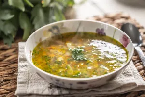 طرز تهیه آش ماست سنتی با مرزه