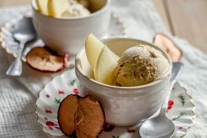 طرز تهیه ی بستنی خوشمزه ی زمستانی