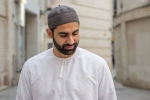 ۲۰ حکم شرعی در مورد نگاه کردن به نامحرم