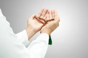 دعا برای حفظ جان عزیزان (همسر، فرزند و خانواده) از راه دور و نزدیک